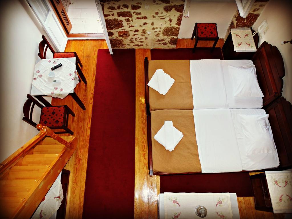 Akrotainaritis Yerolimin Zimmer foto